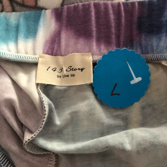 Adorable Tie Dye Shorts! 💜143 Story by Line Up - Picture 4 of 5